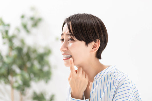 歯ぎしりの原因は？原因別の対策方法をご紹介します